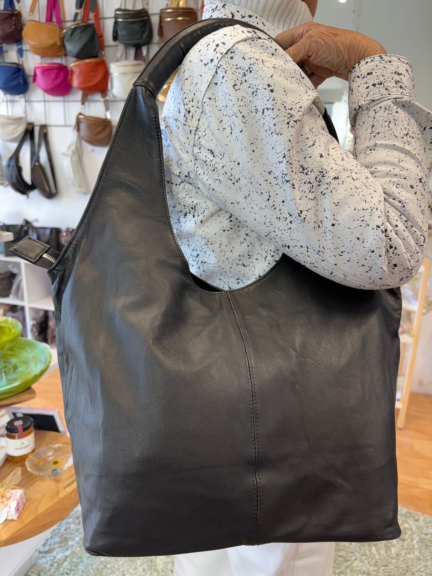 Héléne Leather - Large Plain Tote Bag