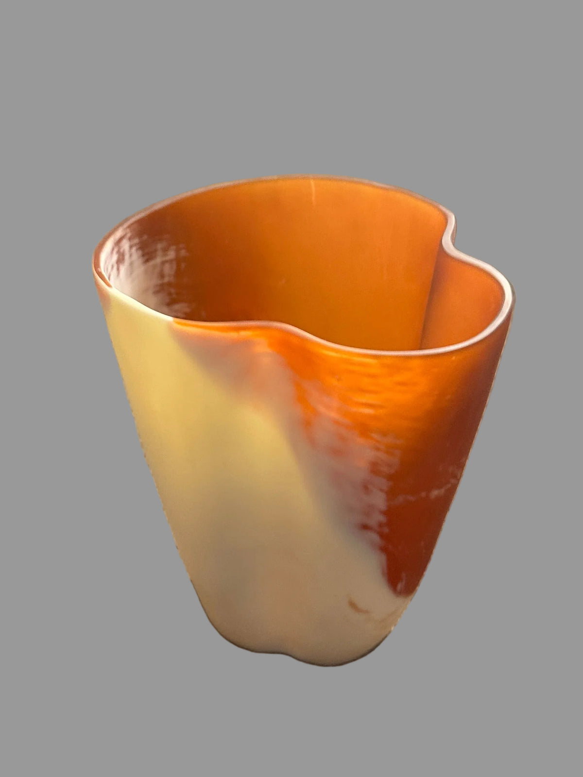 Jurassic Resin - Curve Vase Large 11