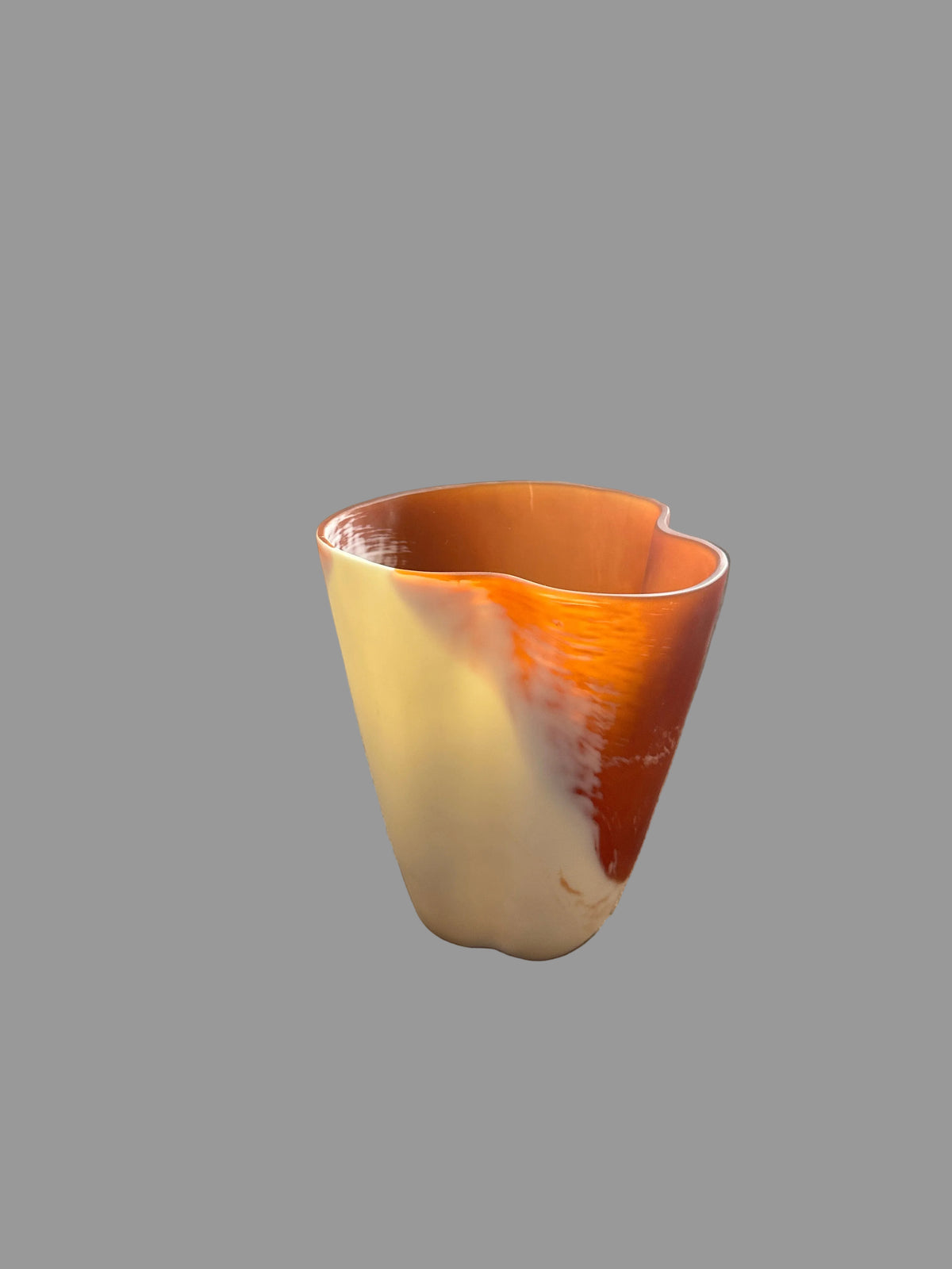 Jurassic Resin - Curve Vase Large 11